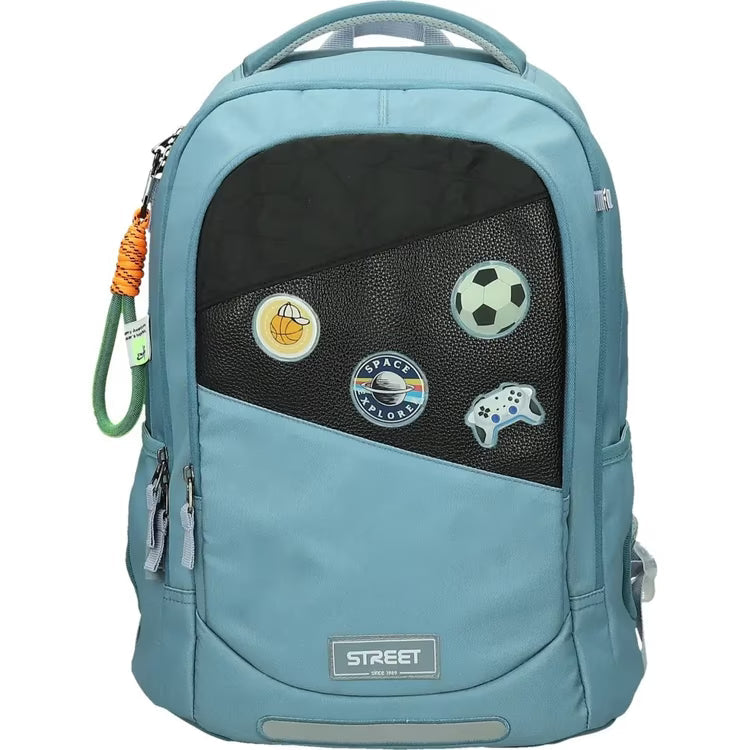 STREET Cosmo Play - μπροστινή όψη με sports badges