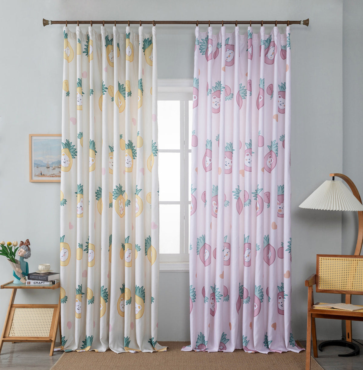 Παιδική κουρτίνα με ανανάδες λευκή 270 × 280 cm – 1 τεμάχιο