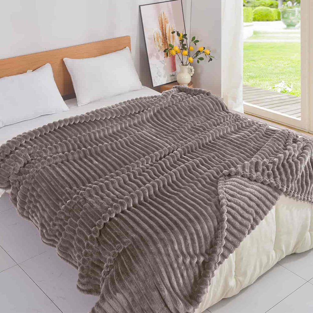 Κουβέρτα Extra Soft Ribbed Blanket με Ανάγλυφες Ρίγες - Καφέ