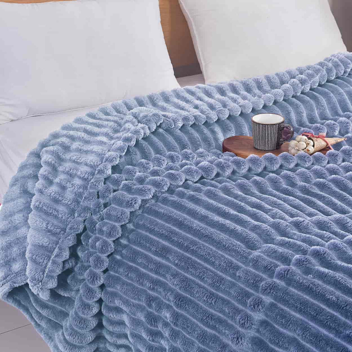 Κουβέρτα Extra Soft Ribbed Blanket με Ανάγλυφες Ρίγες – Γαλάζια
